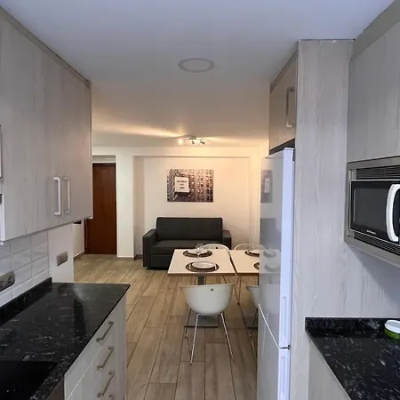 Luminoso Apartamento 6 Personas Pueblo Nuevo Madrid Exterior foto